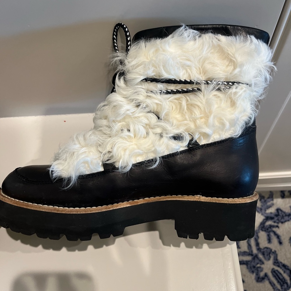 Montellina 1965 faux fur boots